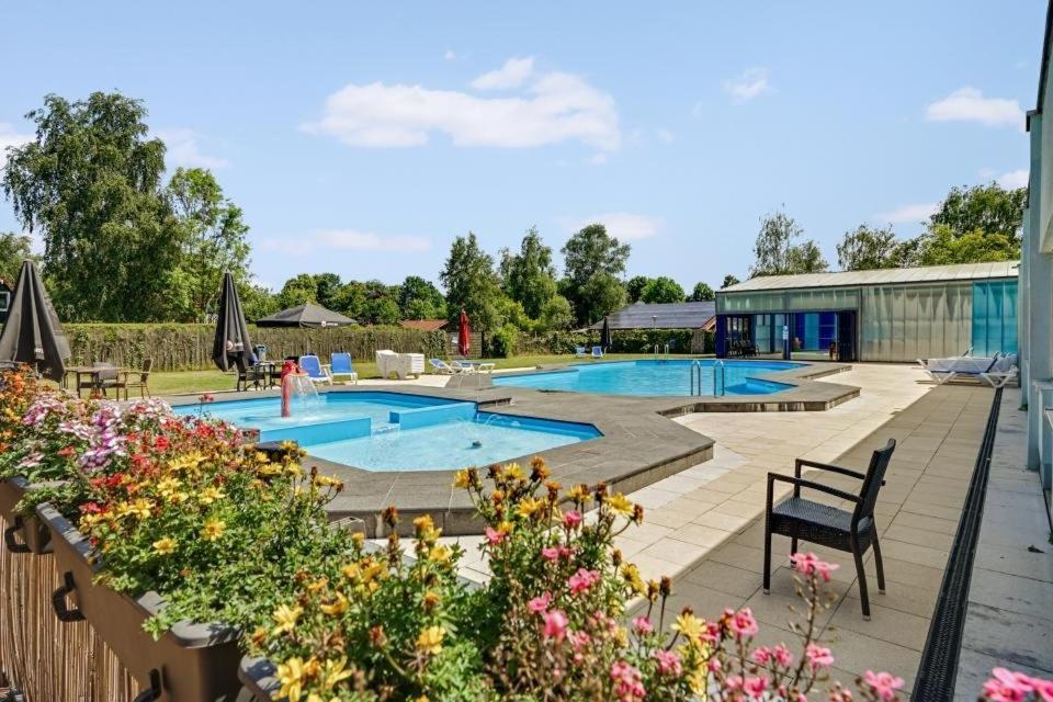 Het Familie Boshuisje - Vakantiewoning Op Prachtig Park Met Veel Faciliteiten Inc Ligbad Gramsbergen Zewnętrze zdjęcie